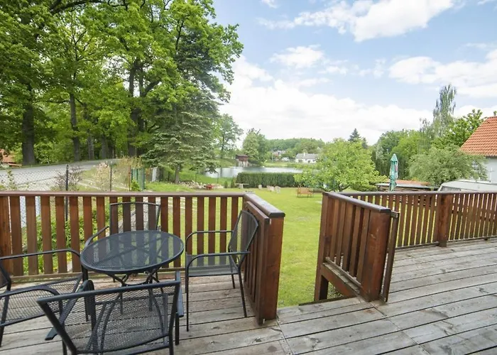 Na Hrazi بيت ضيافة Stankov (Jindrichuv Hradec)
